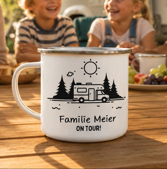 Familie on Tour - Personalisierbar - Mit eigenen Namen - Emaille Tasse (Silber)